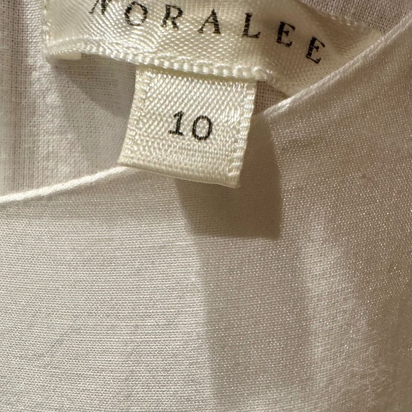 Noralee white linen girls dress cotton/silk fabric with lace details size 10. - Picture 2 of 5